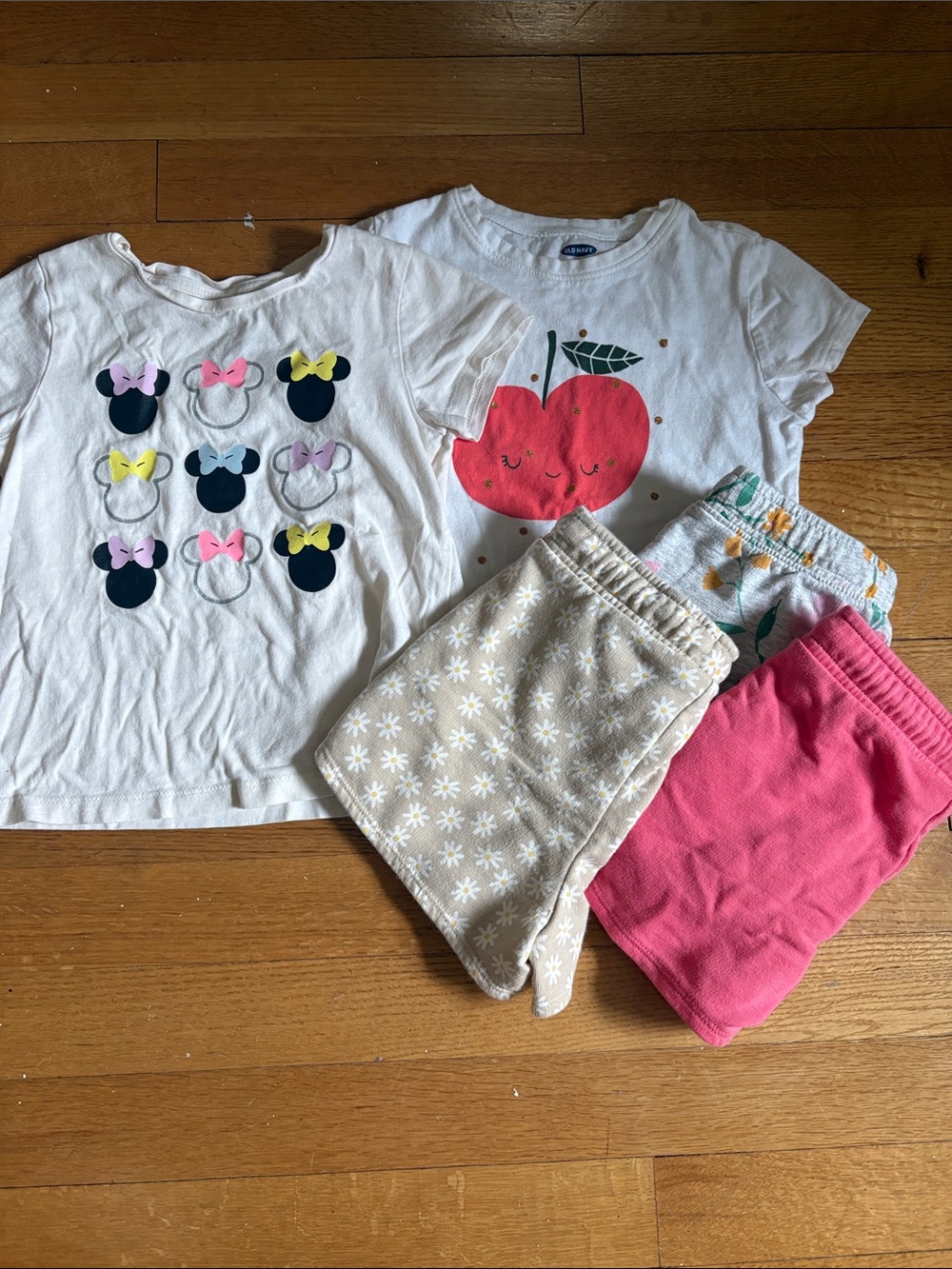 Girls 4T 5 piece Old Navy/Gap Bundle